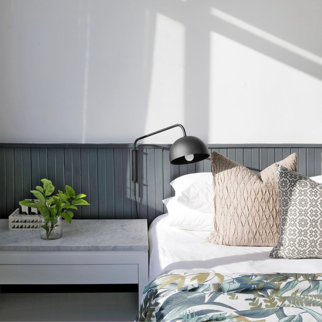 Stockholm Wall Lamp - Large