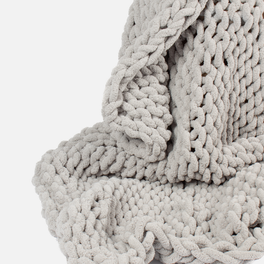 Grey knitted chunky throw hotsell