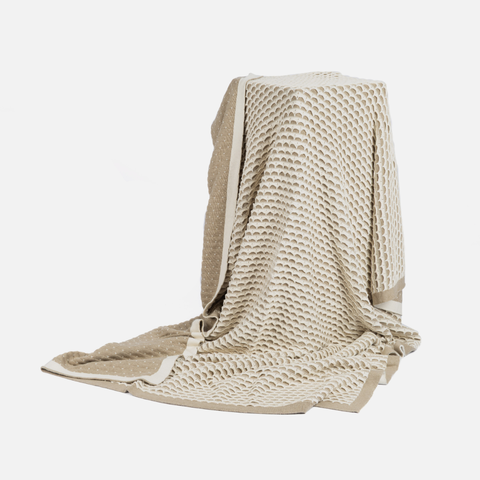 Cotton Throw - Scallops Natural