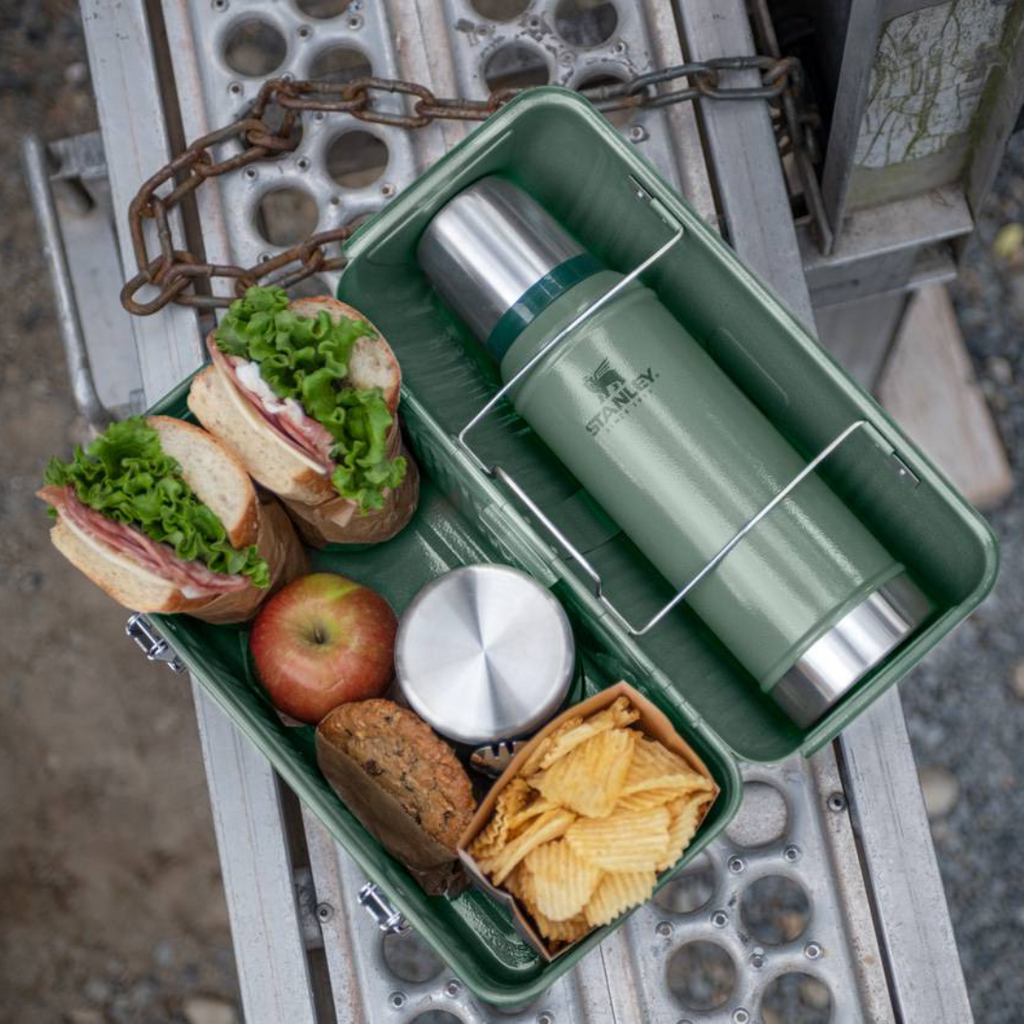The Legendary Classic Lunchbox 9.5L - Hammertone Green