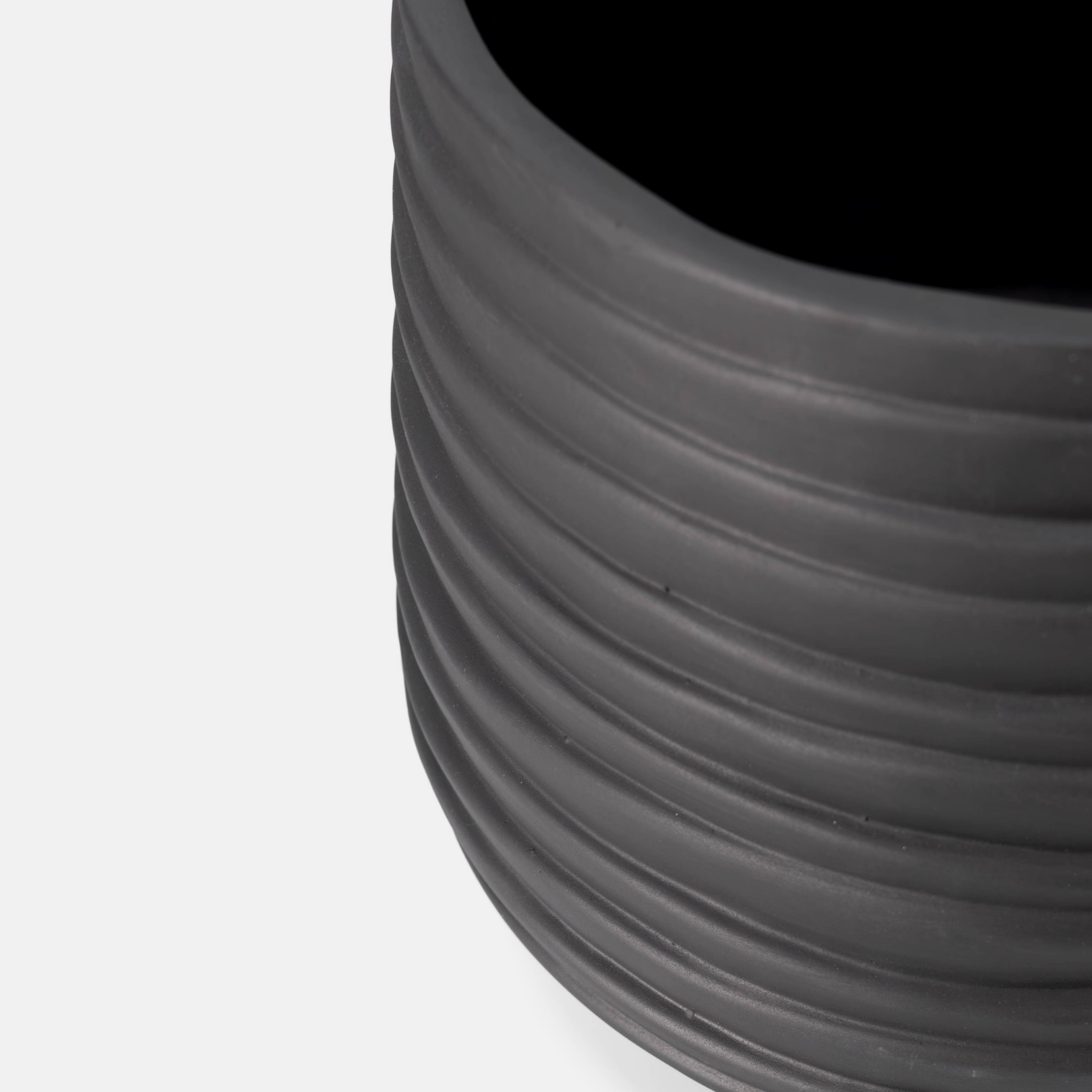 Swirl Floor Planter - Black