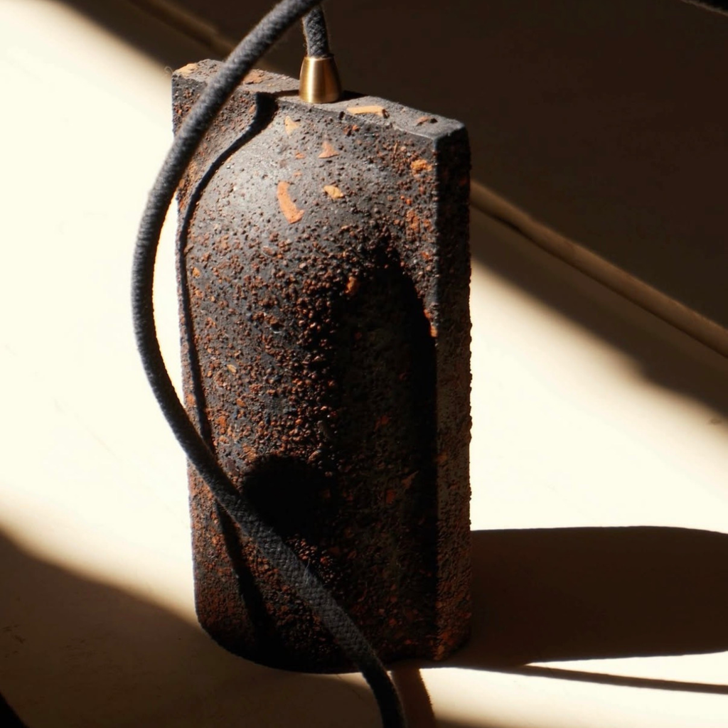 Wayst Pendant - Coal