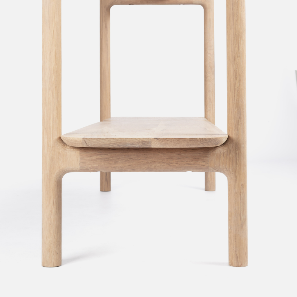 Akari Server - Solid Oak