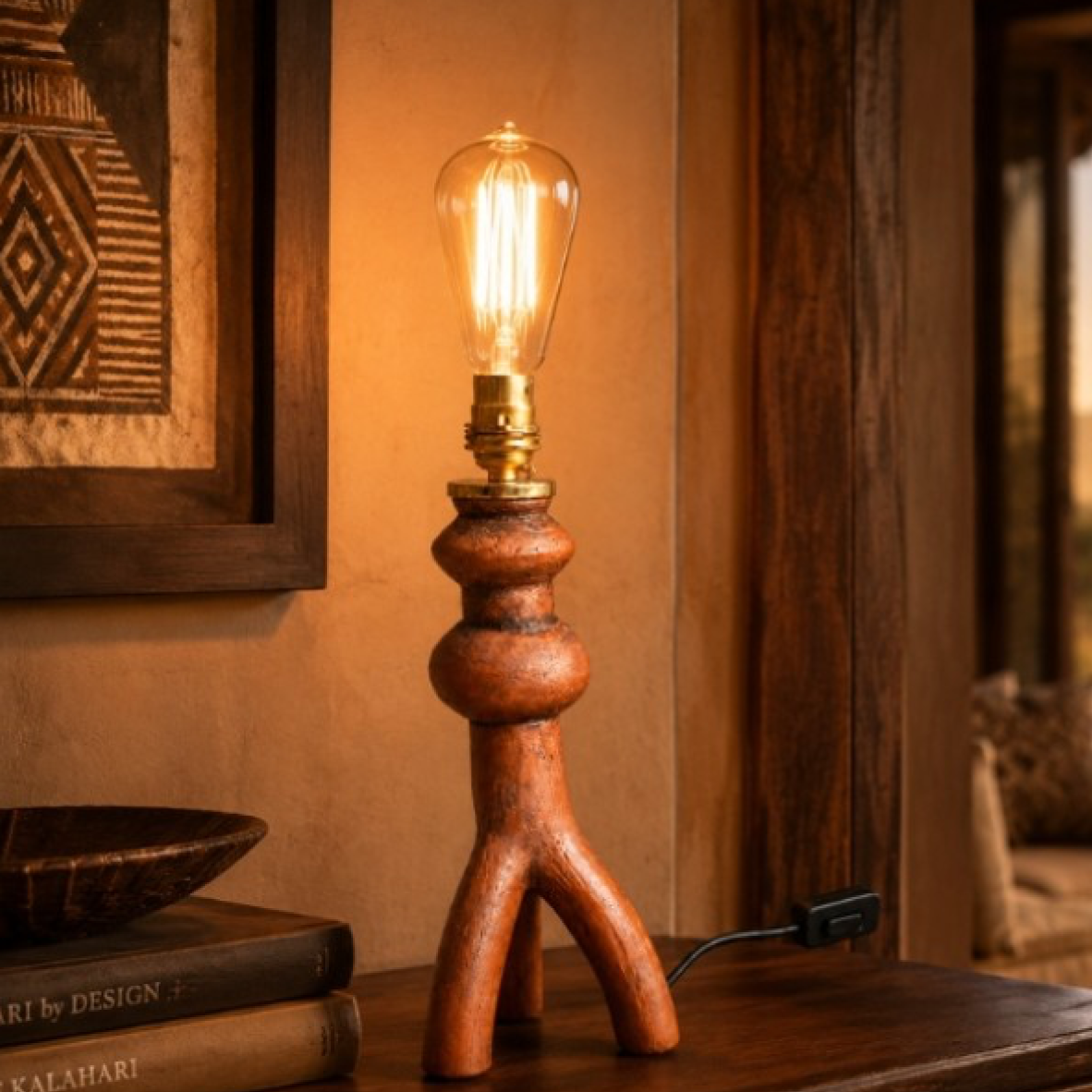 Earthform Tripod Lamp - Terracotta