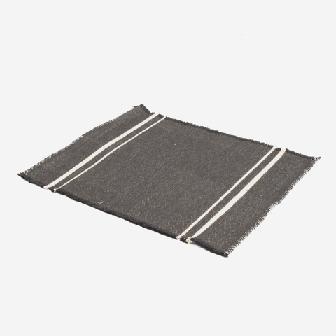 Contemporary Placemat With Stripes - Charcoal