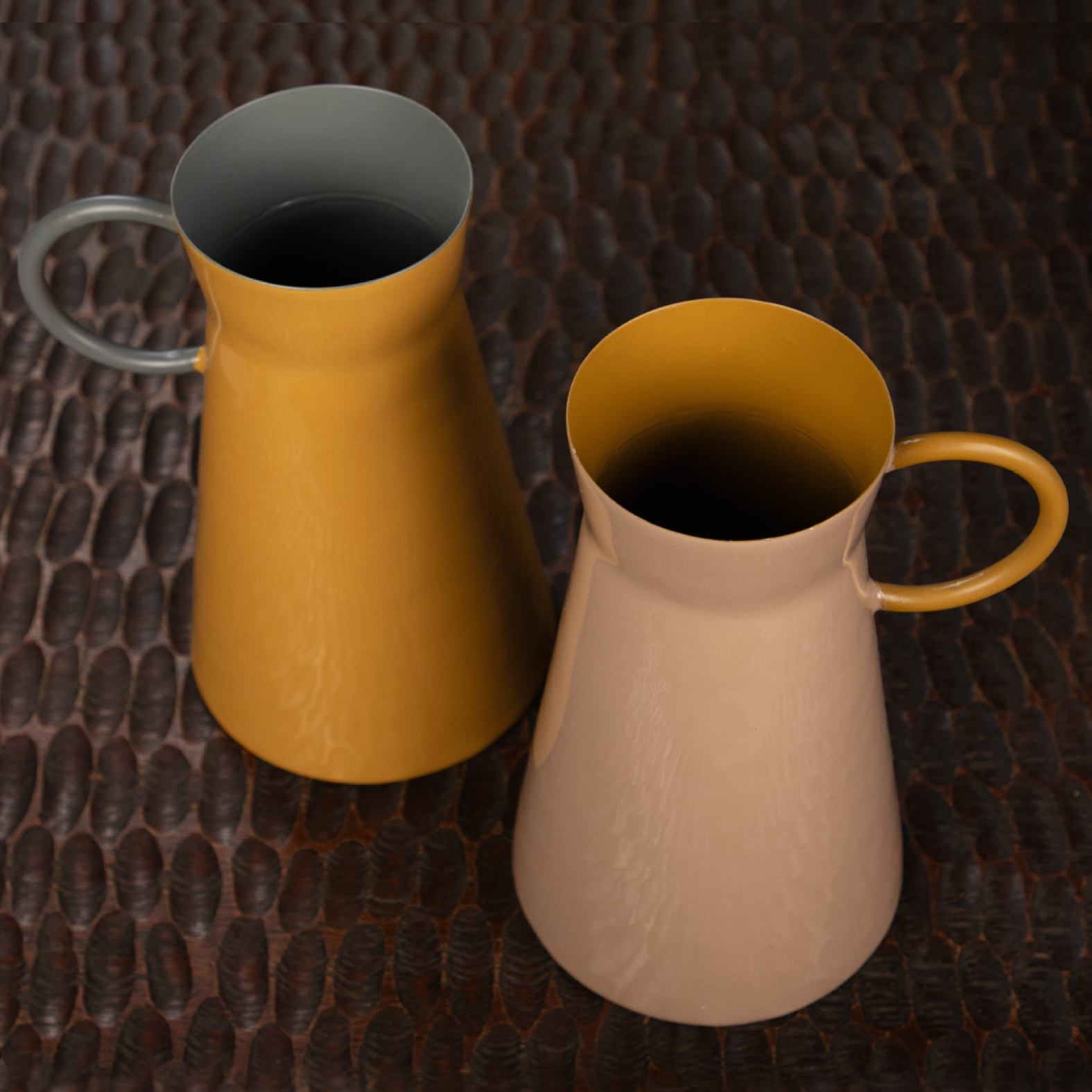 Country Vase - Taupe & Yellow