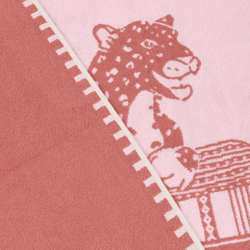 Seabed Beach & Bath Towel - Nellie Pink