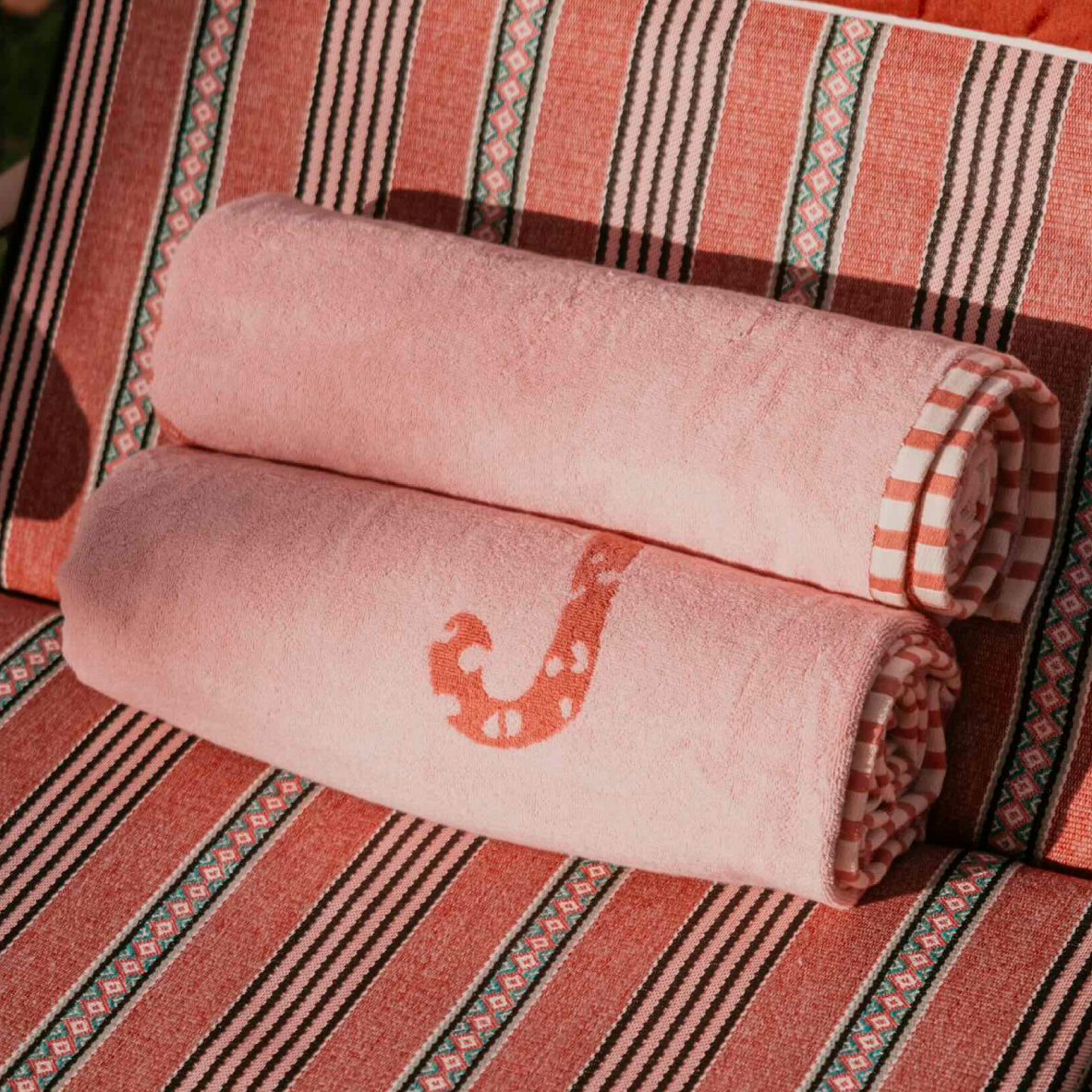Seabed Beach & Bath Towel - Nellie Pink