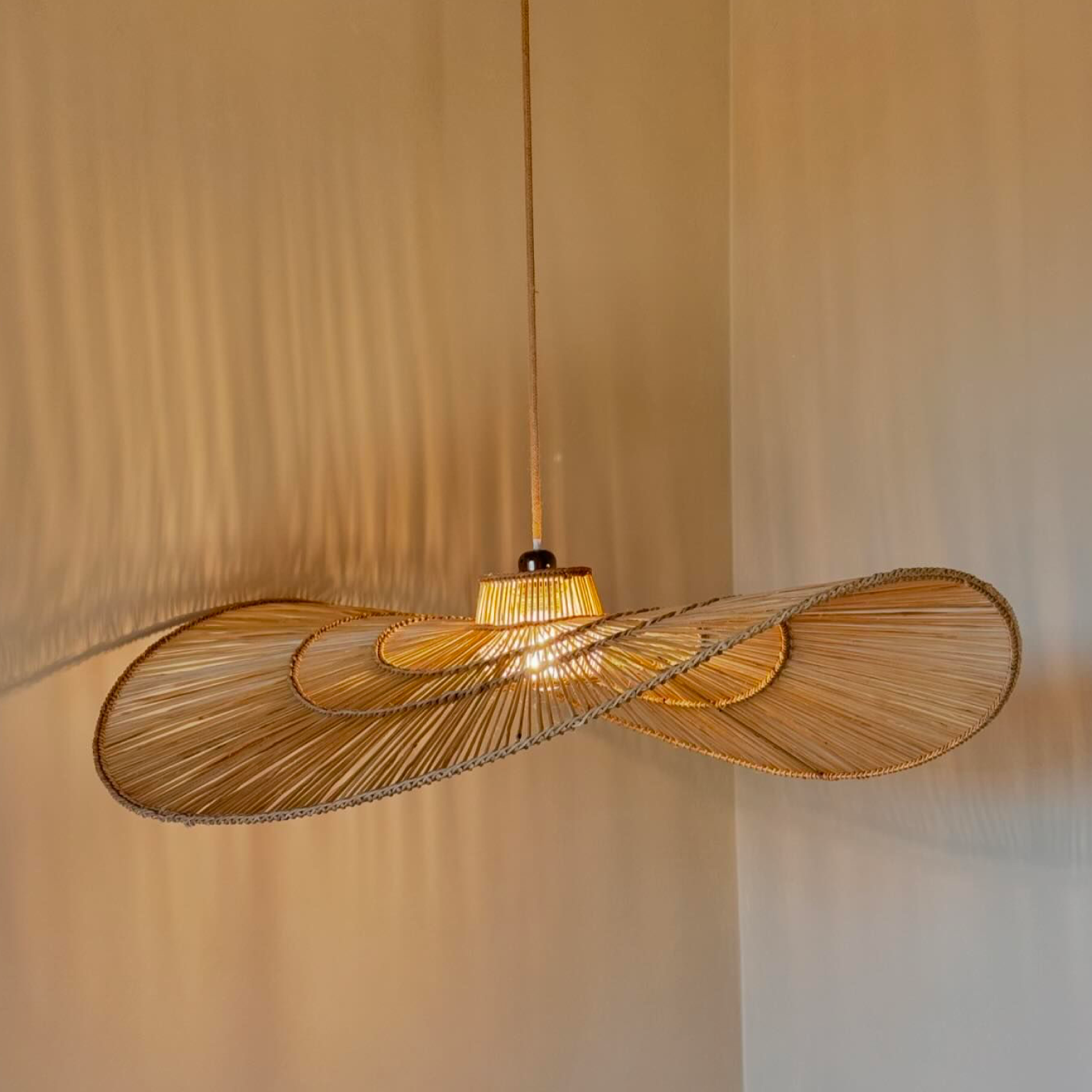 Mwafuli Pendant Light