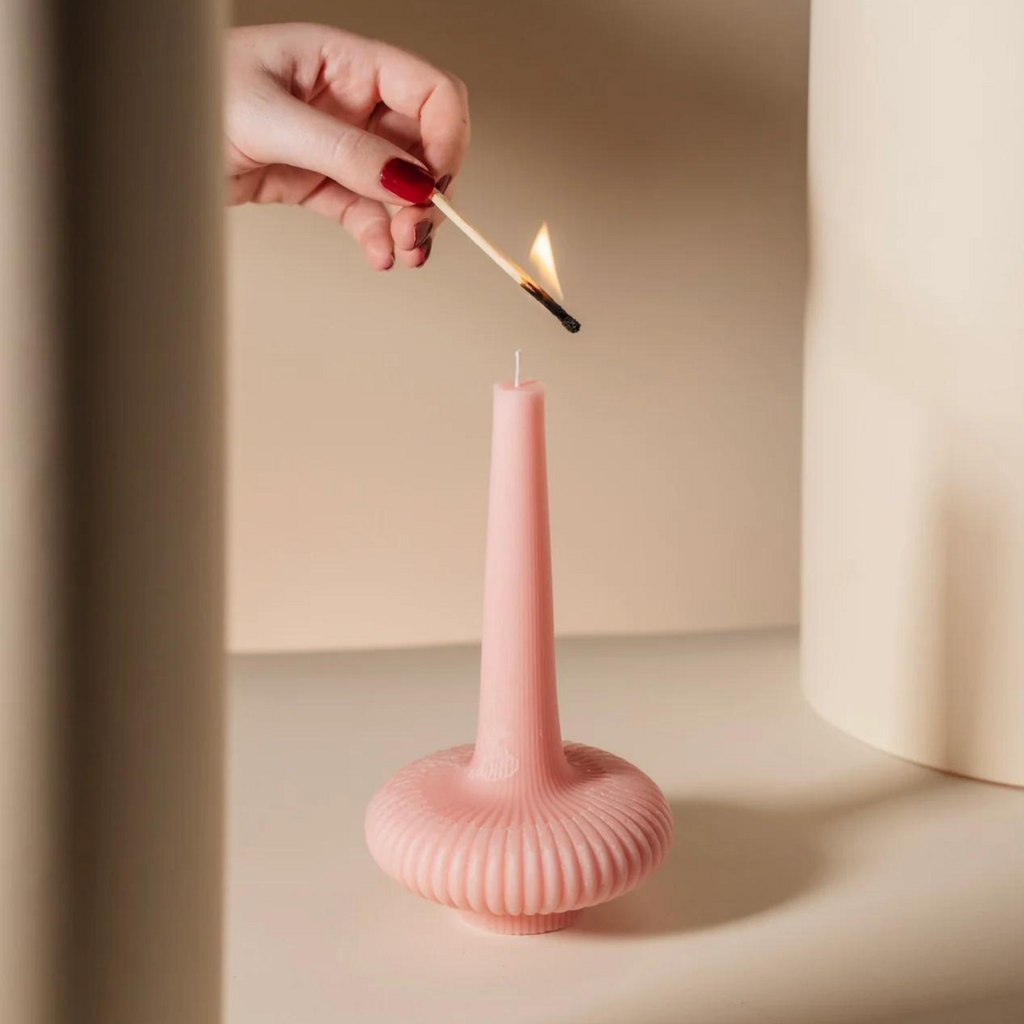 Sculpted Vase Candle - Blush Pink