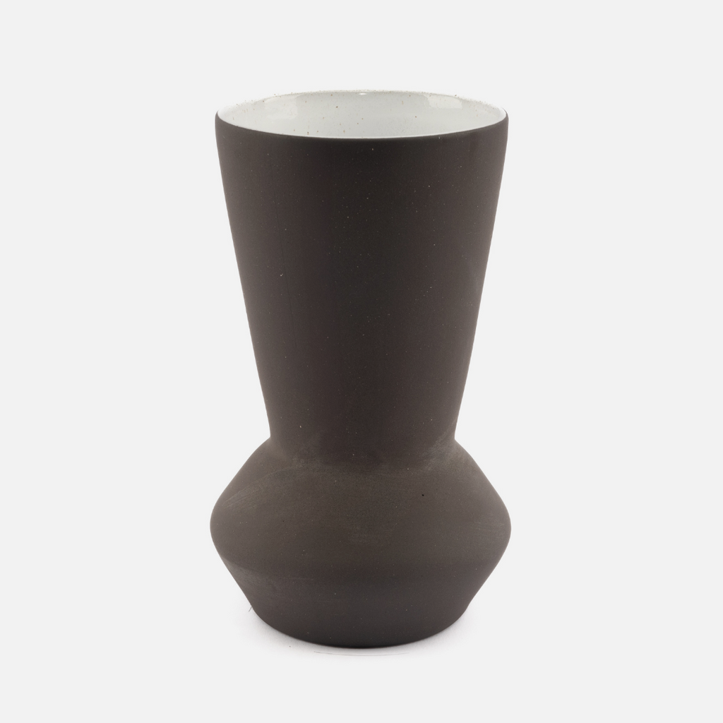 Nord Vase - Charcoal