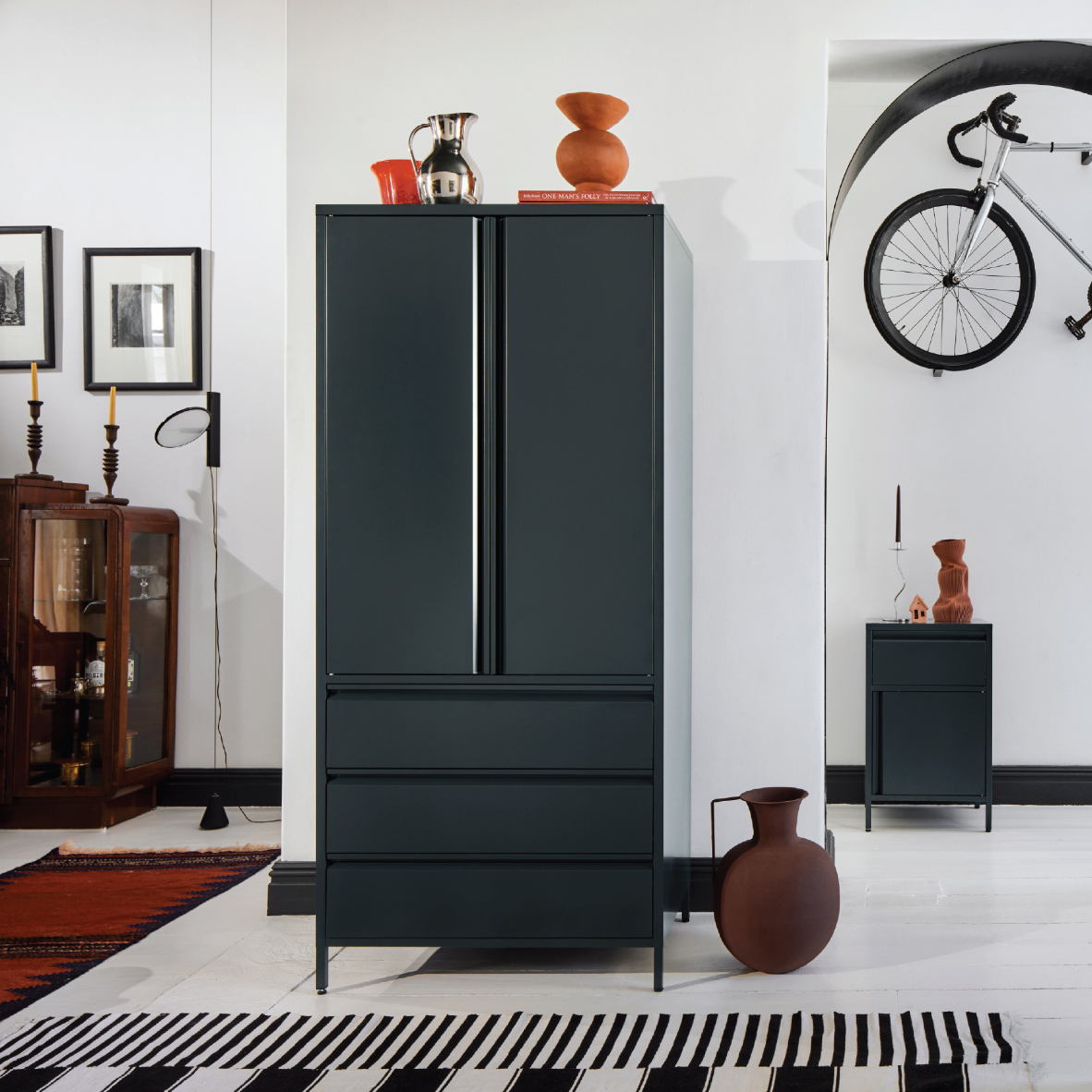 Popstrukt Bon Bon Double Locker - Dark Flint