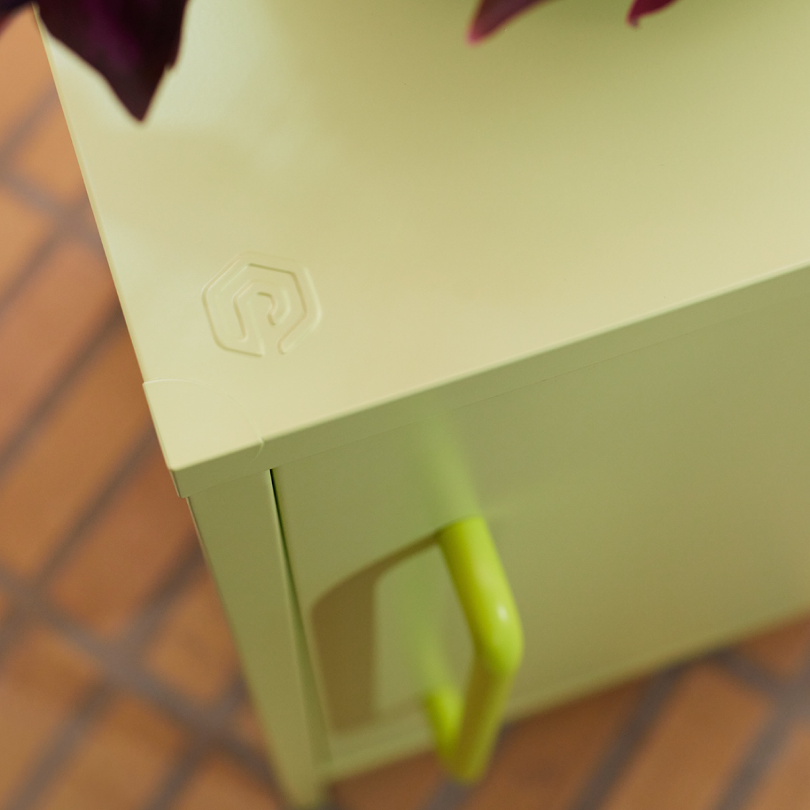 Popstrukt Sprinkles Side Table - Kiwi Fizz