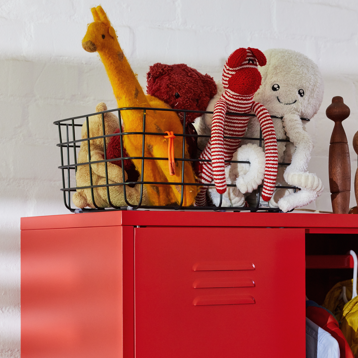Popstrukt Sugar Cube Double Locker - Red Polka