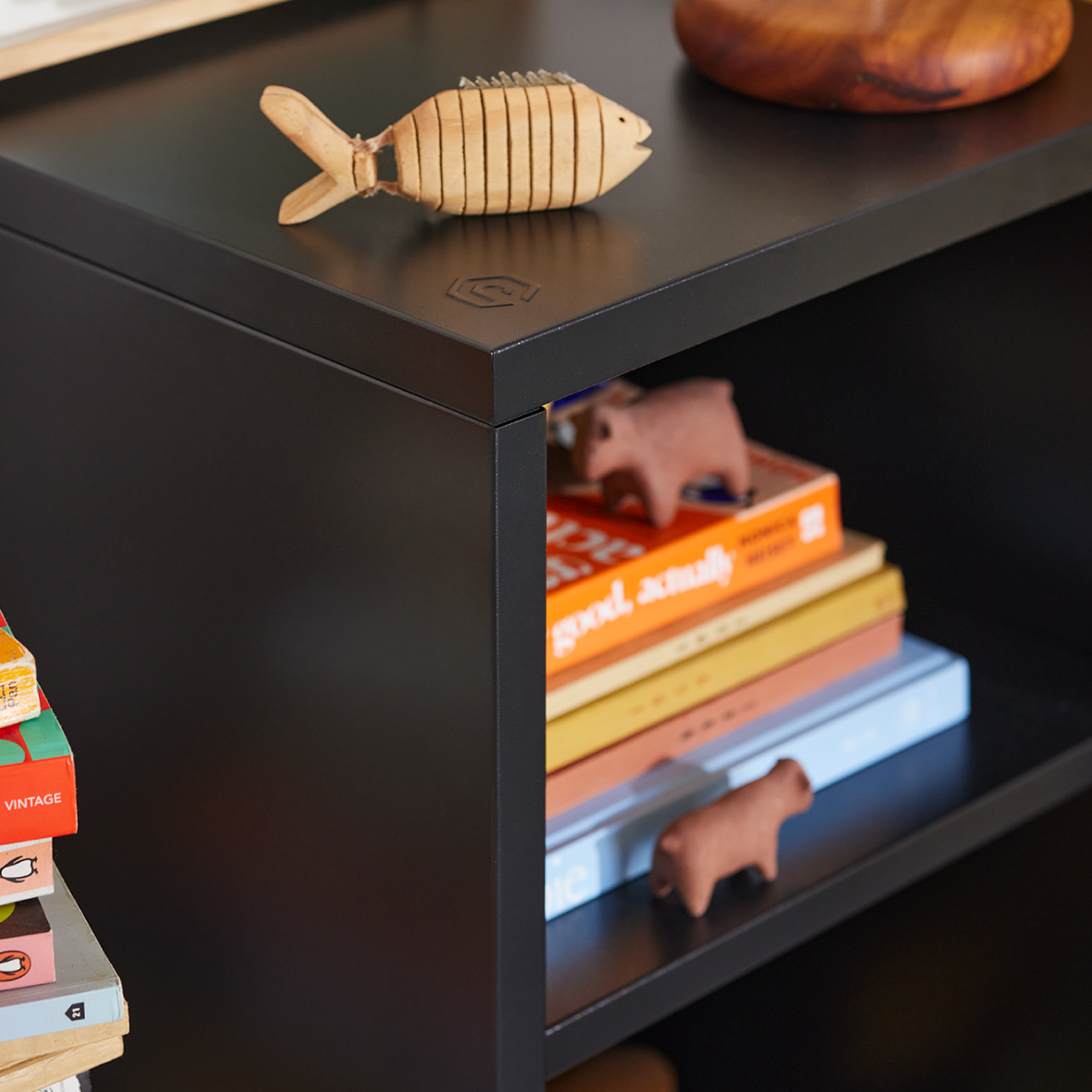 Popstrukt Wafer Side Table - Black Sand