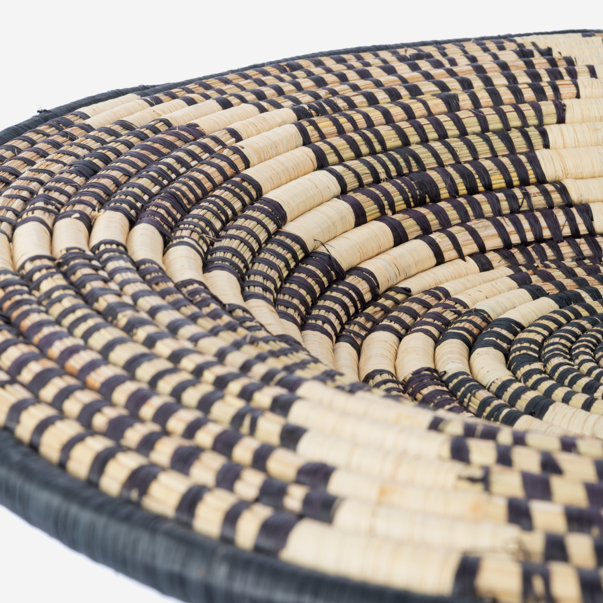 Uganda Wall Basket - Zig Zag