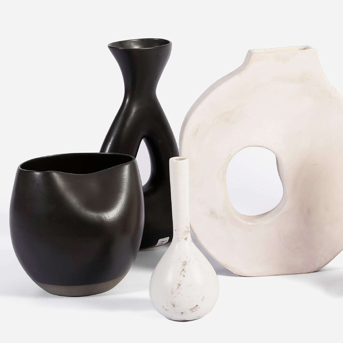 Collapsed Vase - Black