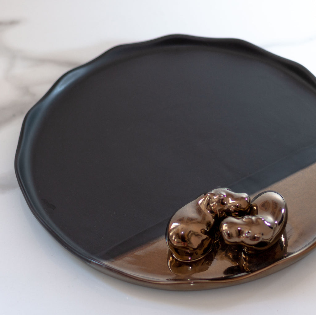 Double Hippo Plate - Black/Bronze