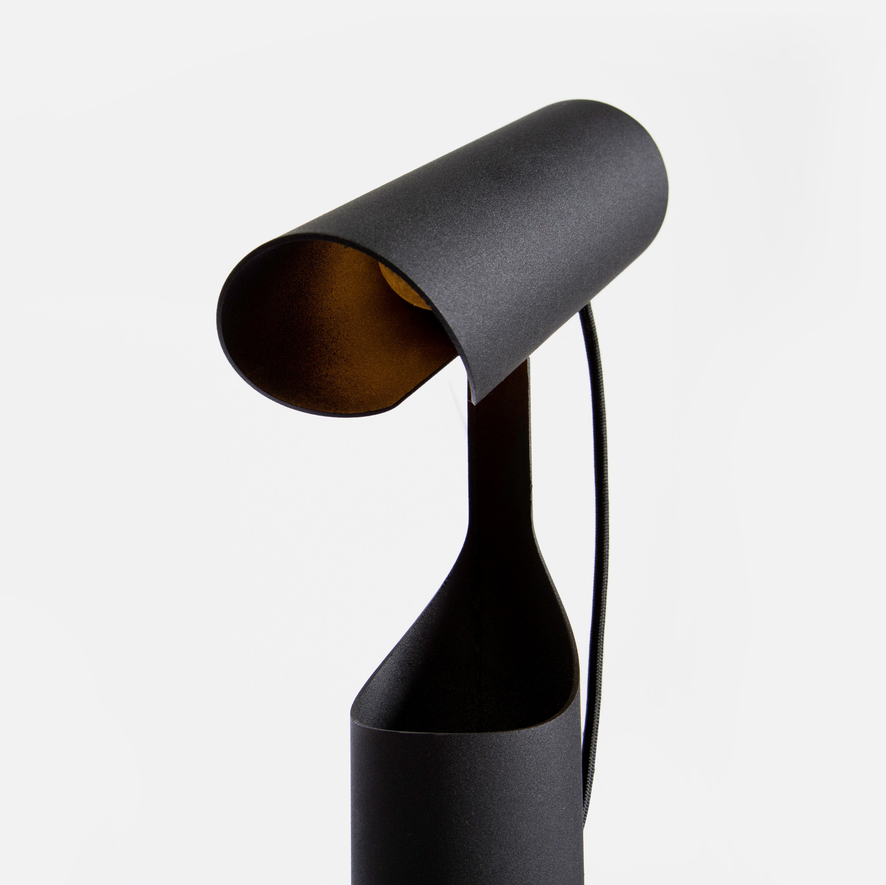 Shadow Table Lamp - Black